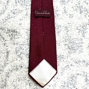 Oscar de la Renta Tie Men's Silk Necktie Navy Burgundy Geometric‎ 3"x 57"